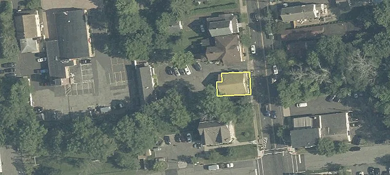 258 Main Ave
