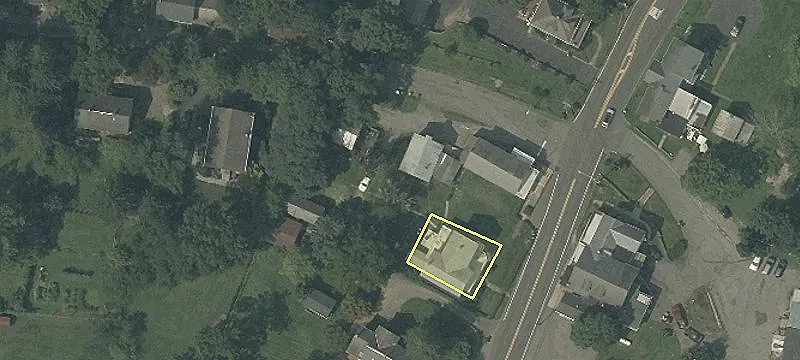 372 Pittstown Rd