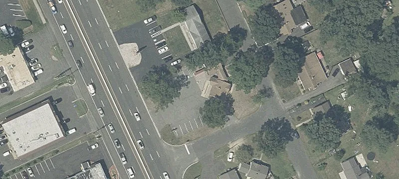 27 Rustic Dr