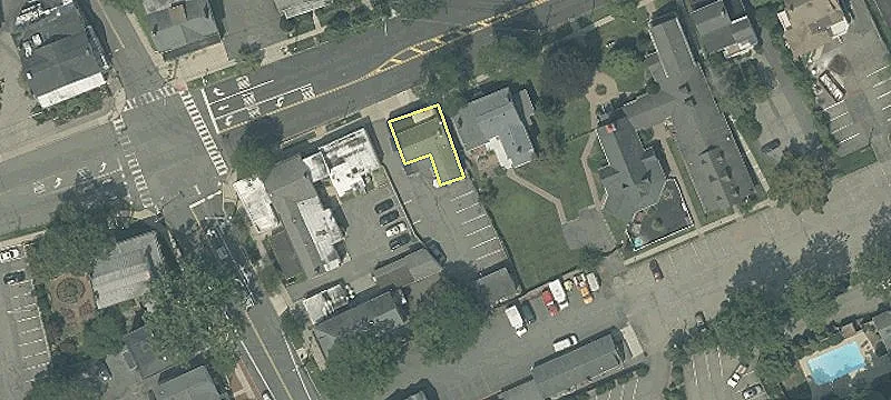5 Main St