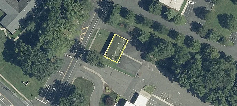 3030 Princeton Pike