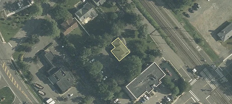 4 Old Tpke Rd
