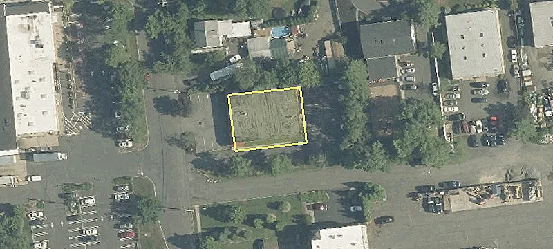 29 Poplar Dr