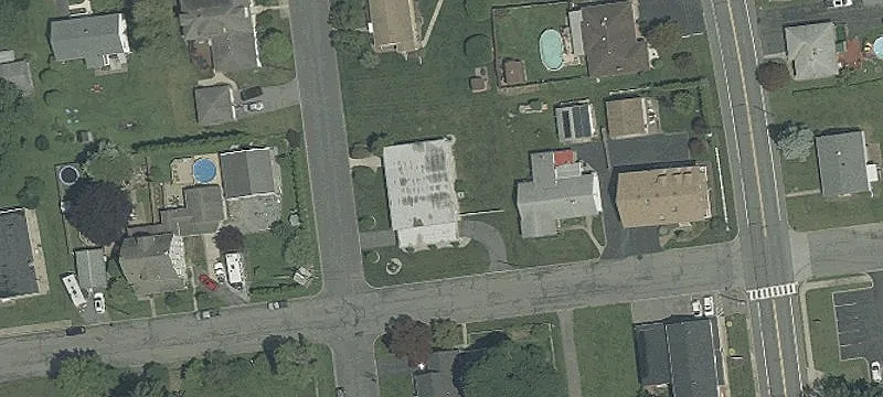 924 2nd Ave