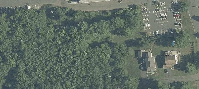 46 Poplar Dr