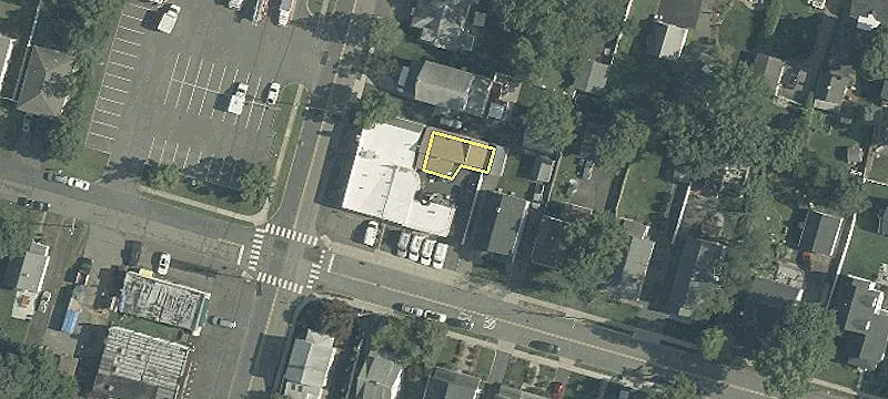93 Fairchild Ave
