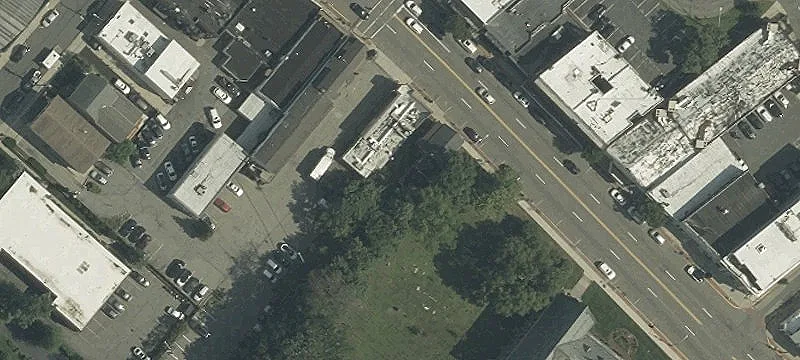 328 Bloomfield Ave