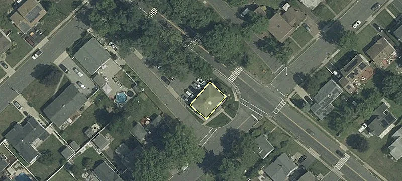 422 Fairview Ave