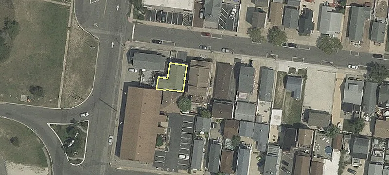 327 Blaine Ave