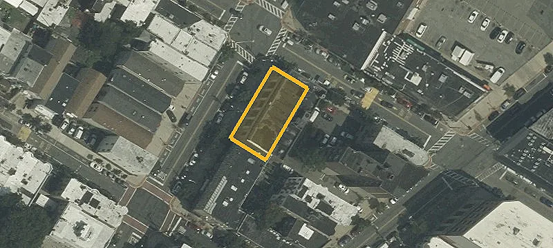 4708 Broadway, Unit 14