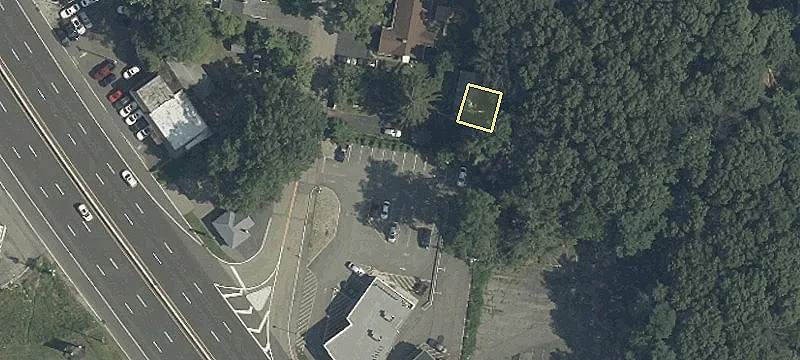 20 Hillcrest Ave
