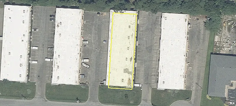 423 Commerce Ln