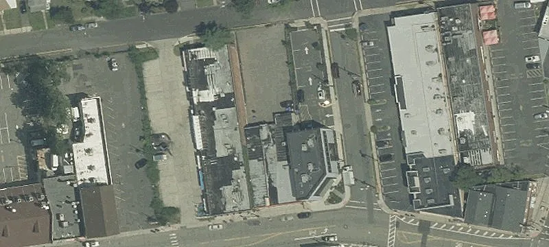 1352-1354 Oak Tree Rd, Unit 1354
