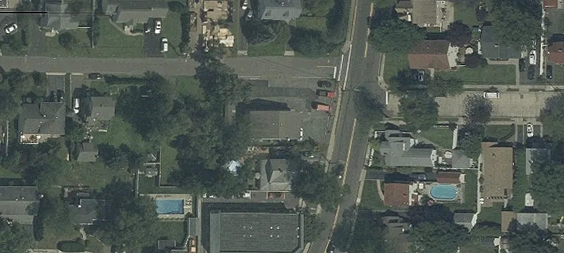 506 Riv Rd