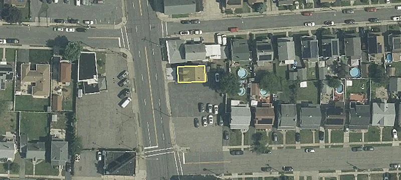 568 Amboy Ave
