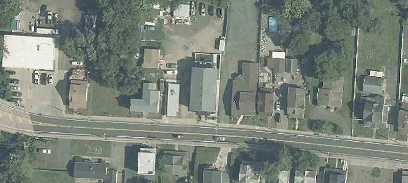 24 Water St