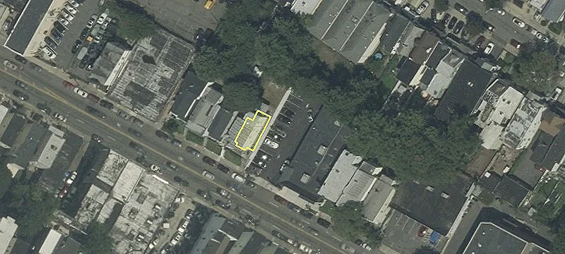 762 Communipaw Ave