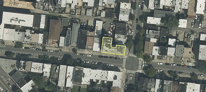 423 Monmouth St, Unit 8002