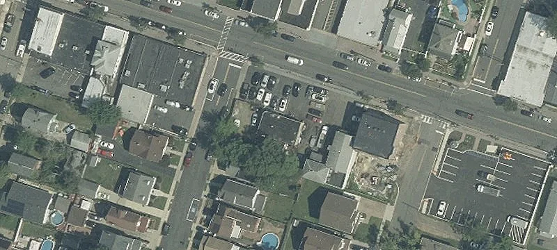 437 New Brunswick Ave
