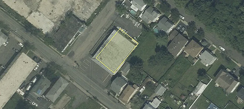 251 Garibaldi Ave