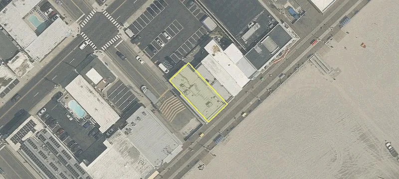 3816 Boardwalk