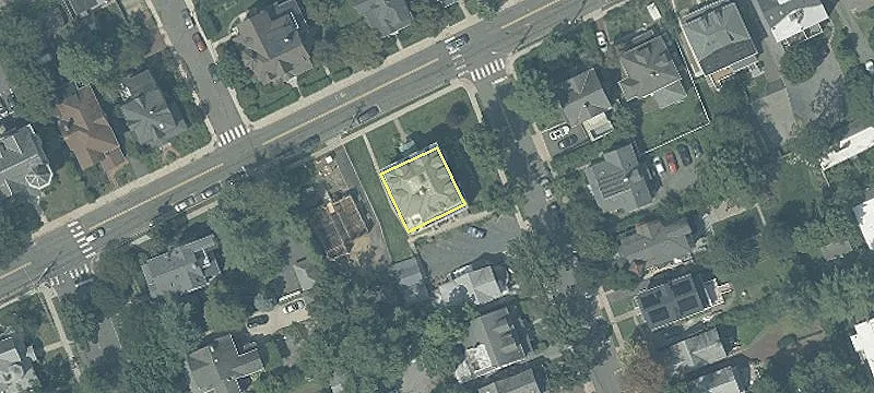 39 Wiggins St