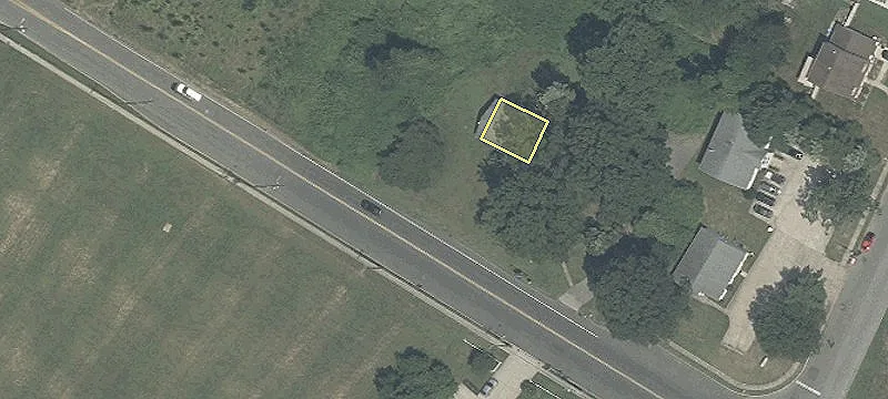 1365 Chews Lndg Rd