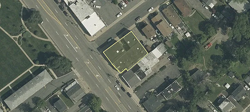 657 Bloomfield Ave