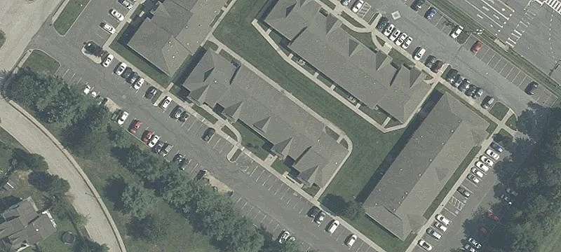 100 Kings Way E Ste D4