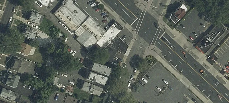 391 Central Ave