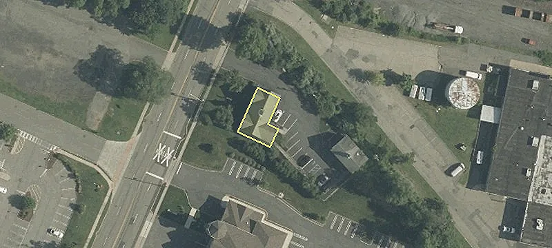12 Troy Hls Rd