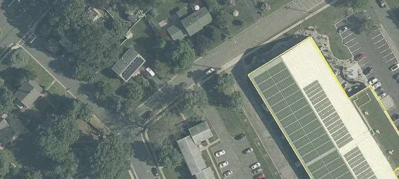 2 Taylor Ave