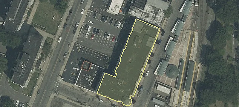 11 Ropes Pl, Unit 13