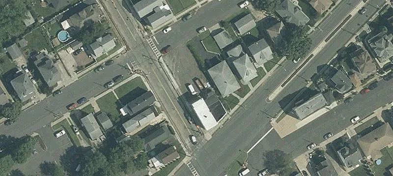 442 Bordentown Ave