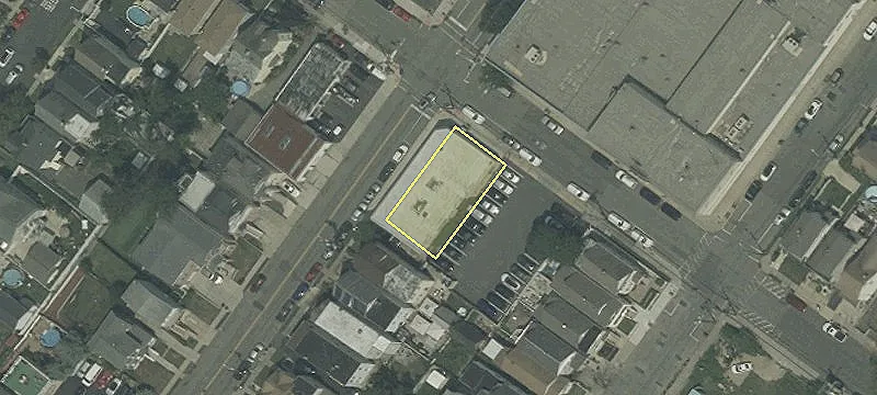 238-240 Laurel Ave, Unit 240