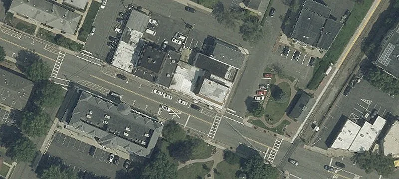 13 Hawthorne Ave
