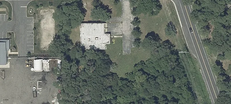 101 Pleasant Ave
