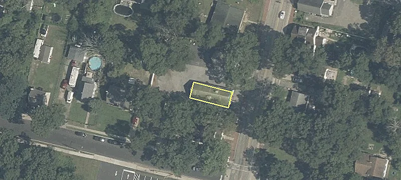 614 Erial Rd