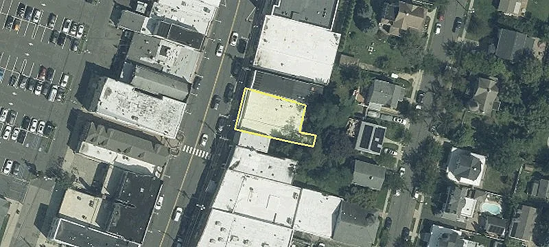74-76 1st Ave, Unit 76