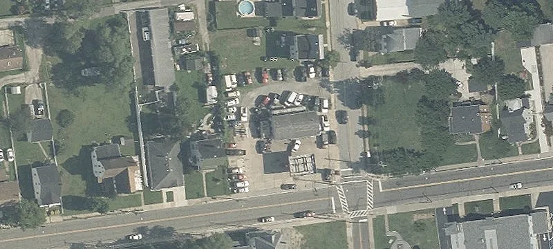 601 Broad St
