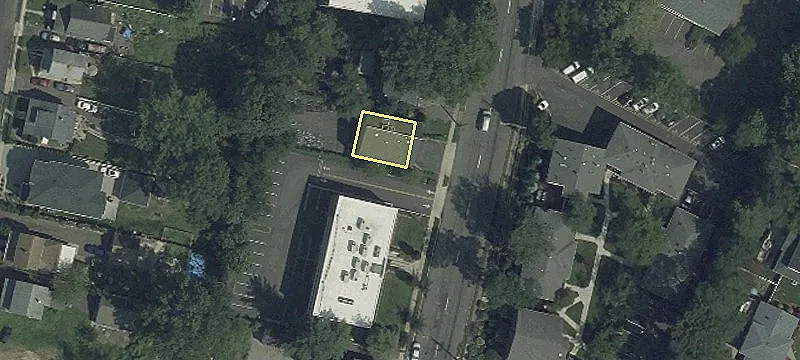 310 Grand Ave