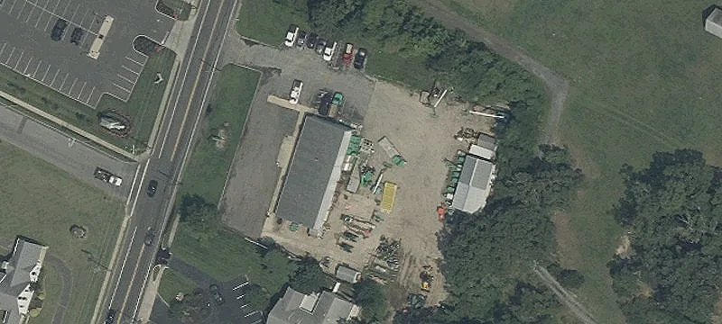 706 Rte 9th S