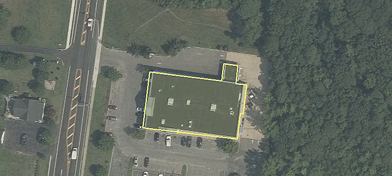 3221 Bayshore Rd