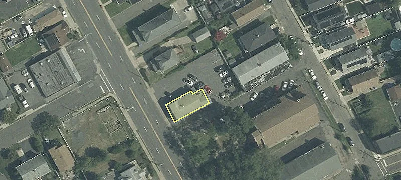 284 Amboy Ave
