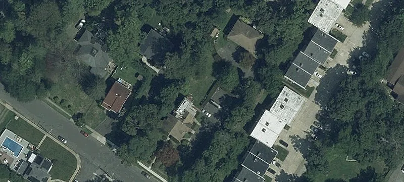 339 Eastbourne Ave