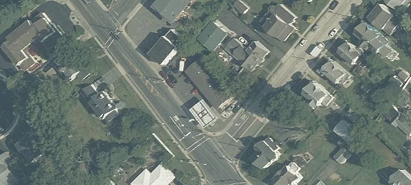 201 Main St