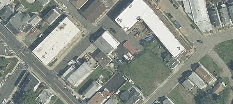 145 Russel Ave