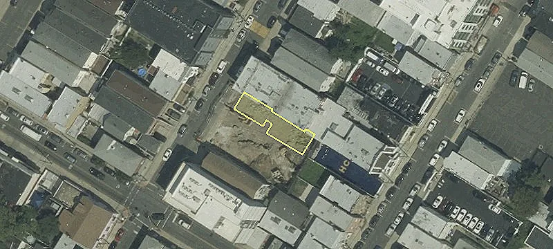 6810 Polk St