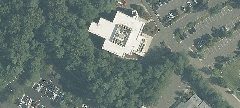 561 Cranbury Rd