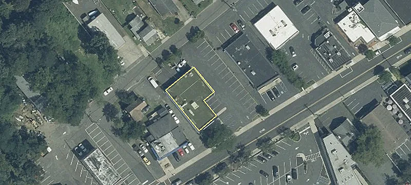 583 Riv Rd